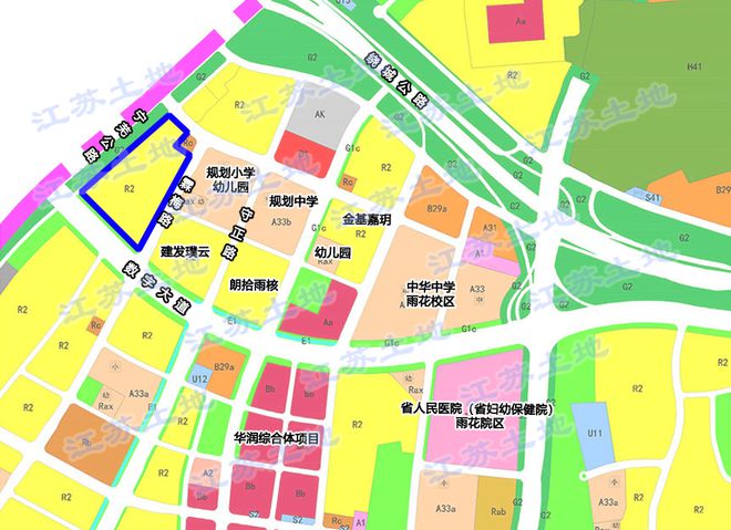米乐M6网页版：苏宁足球训练场来了！(图13)