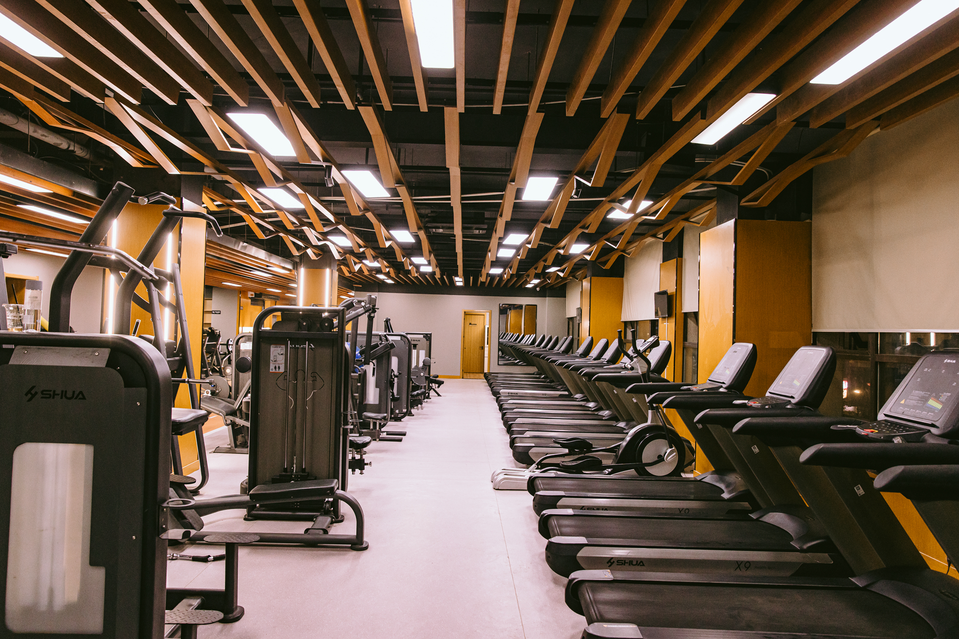 威斯特国际健身俱乐部在滨海县盛大开业(图2)