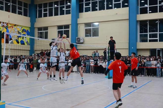 米乐M6平台：让学生主动健身享受体育乐趣！青岛城市学院设立23个特色体育俱乐部(图3)