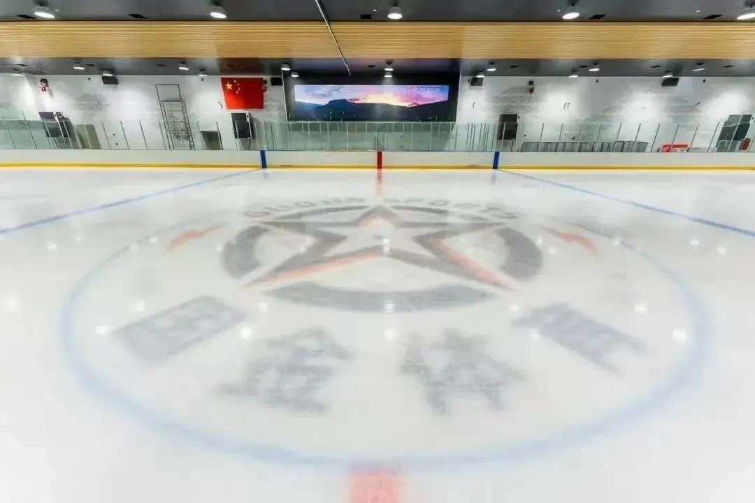 米乐M6：冰雪经济持续升温上海普陀打造冰雪运动新名片(图2)