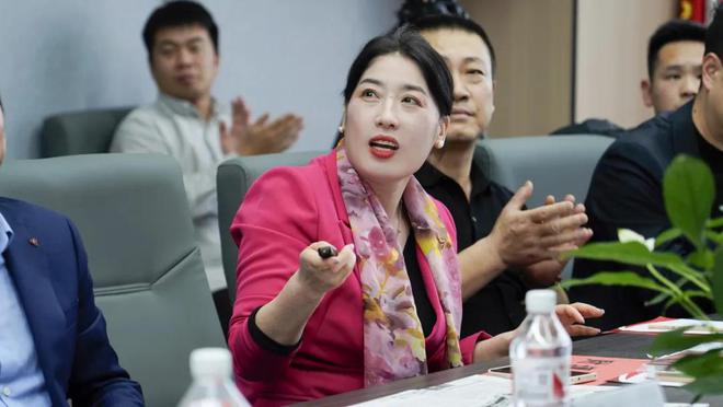 中投企业家俱乐部总结表彰暨2024年底冲刺启动会举办(图3)