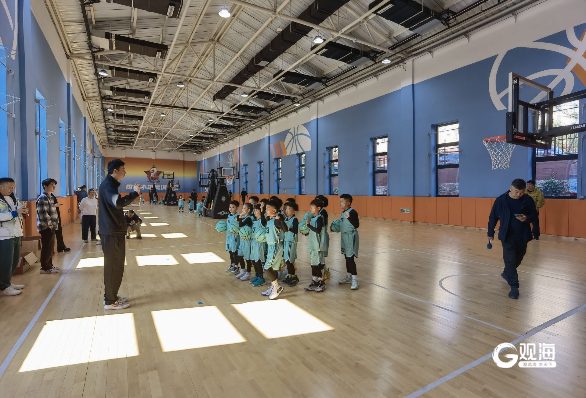 米乐M6平台：青岛体育新地标来了！国信i动全民健身中心正式启幕(图3)