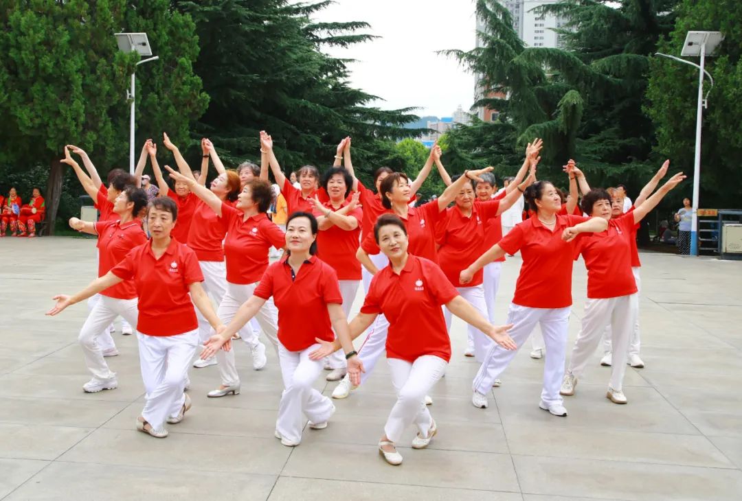 2025年大连市“全民健身日”主题活动启动(图10)