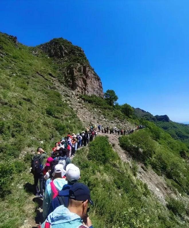 中国中产三件套被一双“臭鞋”抢了风头(图12)