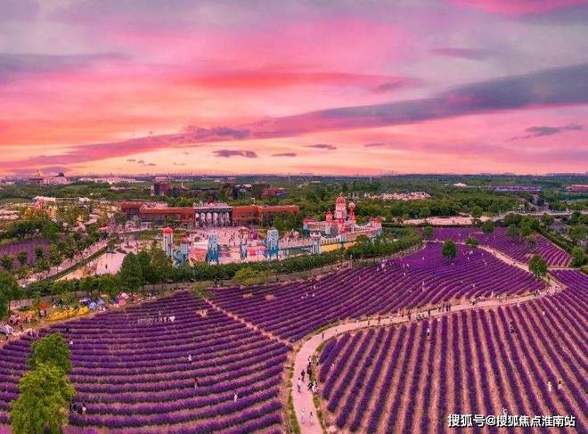 米乐M6平台：✨张江金茂府售楼处发布：品质为笺书写张江生活的静好诗！(图45)