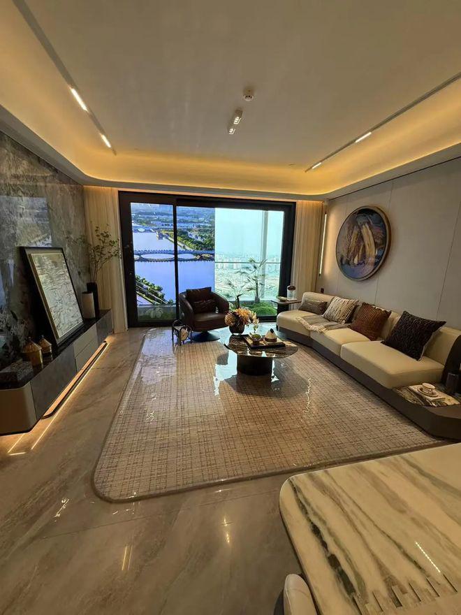 米乐M6网页版：℘火爆中！@运河玖院售楼处发布㊤运河玖院诚邀您莅临品鉴！(图3)