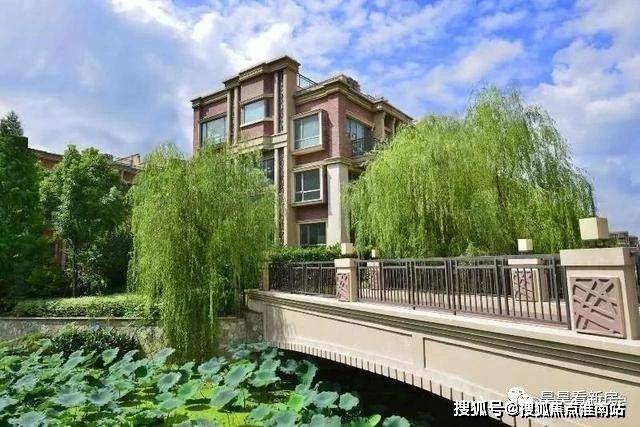 米乐M6网页版：御沁园售楼处-首页网站御沁园售楼处欢迎您-价格-户型-楼盘详情优缺点分析(图3)