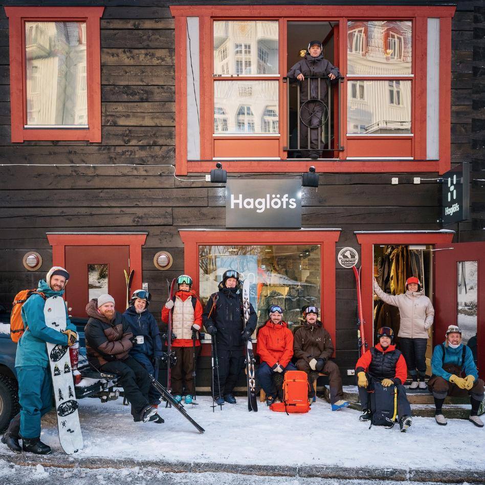 米乐M6网页版：又一高端品牌进入中国李宁出手硬刚始祖鸟(图4)