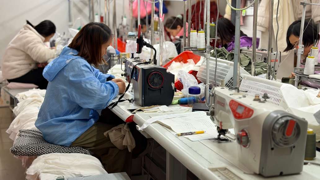 米乐M6平台：【信阳“链”上“新”力量】千丝万缕织就“新”生活——信阳“六新两品”重点产业链群高质量发展系列报道之五(图3)