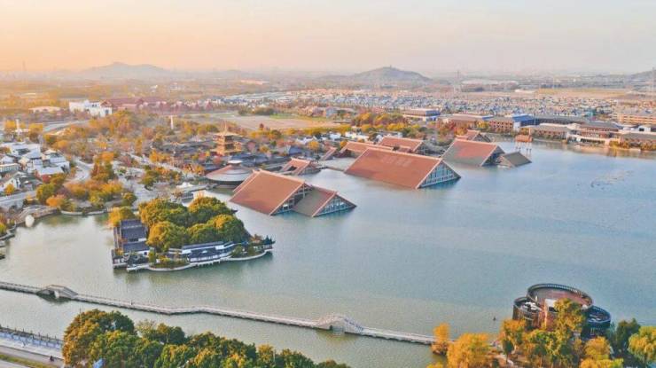 米乐M6：国贸海上原墅(售楼处)首页网站-国贸海上原墅营销中心(售楼处中心)欢迎您-电话-最新地址-户型-价格-楼盘详情-周边配套-交房时间(图9)