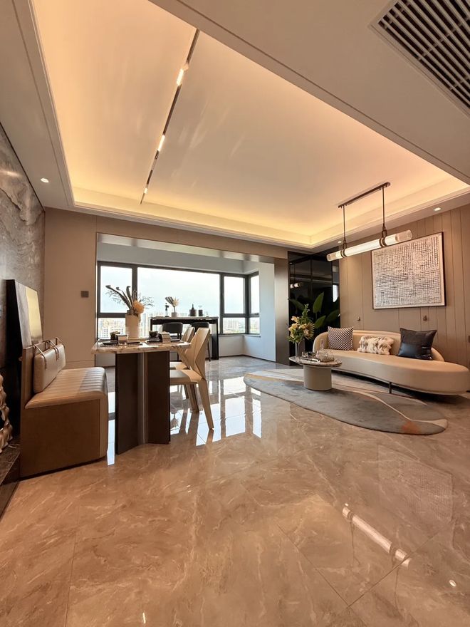 热搜象屿同进虹桥嘉悦府售楼处发布：虹桥嘉悦府跃入理想生活!(图2)