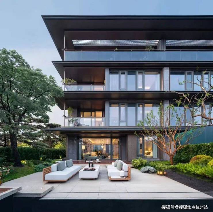 米乐M6：2026绿城逸庐(售楼处)-2026绿城逸庐销售中心-环境-户型-价格-地址-楼盘详情-配套-电话-交房时间-配套-电话-交房时间(图17)